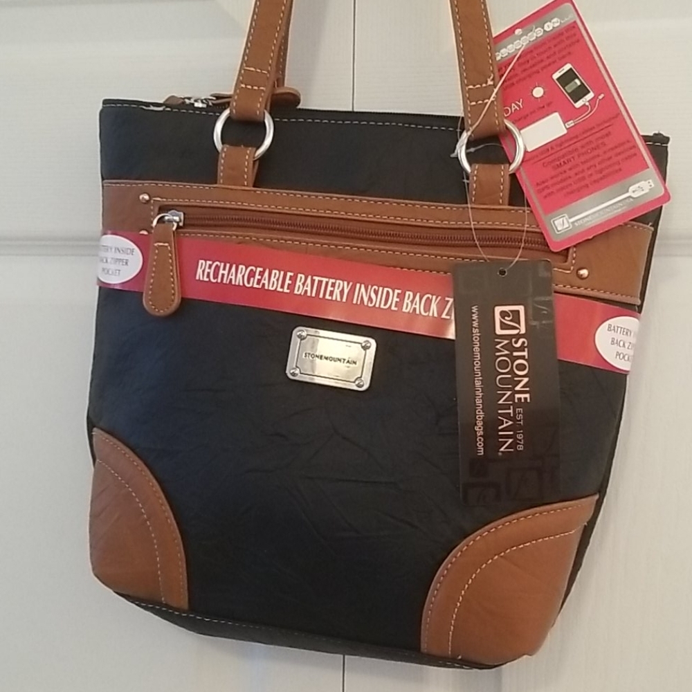 Stone Mountain Purse With Rechargeable Battery View 4